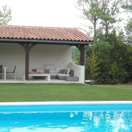 Prázdninový dům Charming On Estate 1880 With Pool At The Foot Of The Pyrenees *