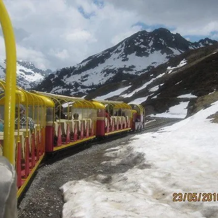 Charming On Estate 1880 With Pool At The Foot Of The Pyrenees Prázdninový dům